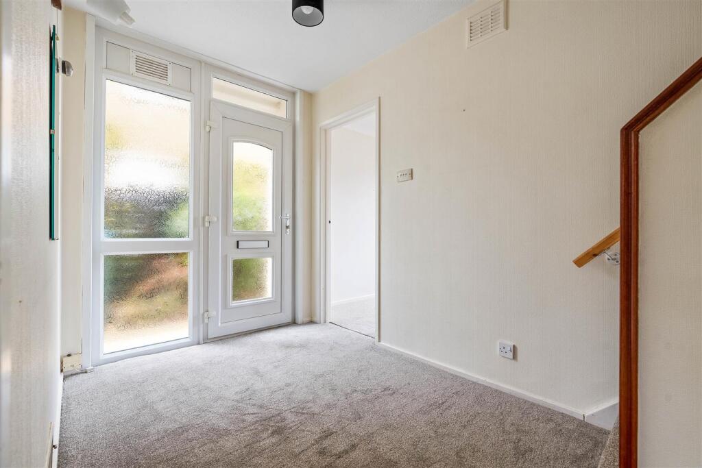 7 Ladbrook Road (16 of 31).jpg