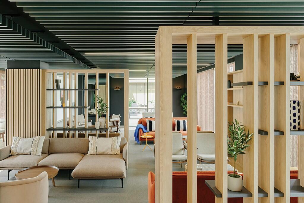east lounge