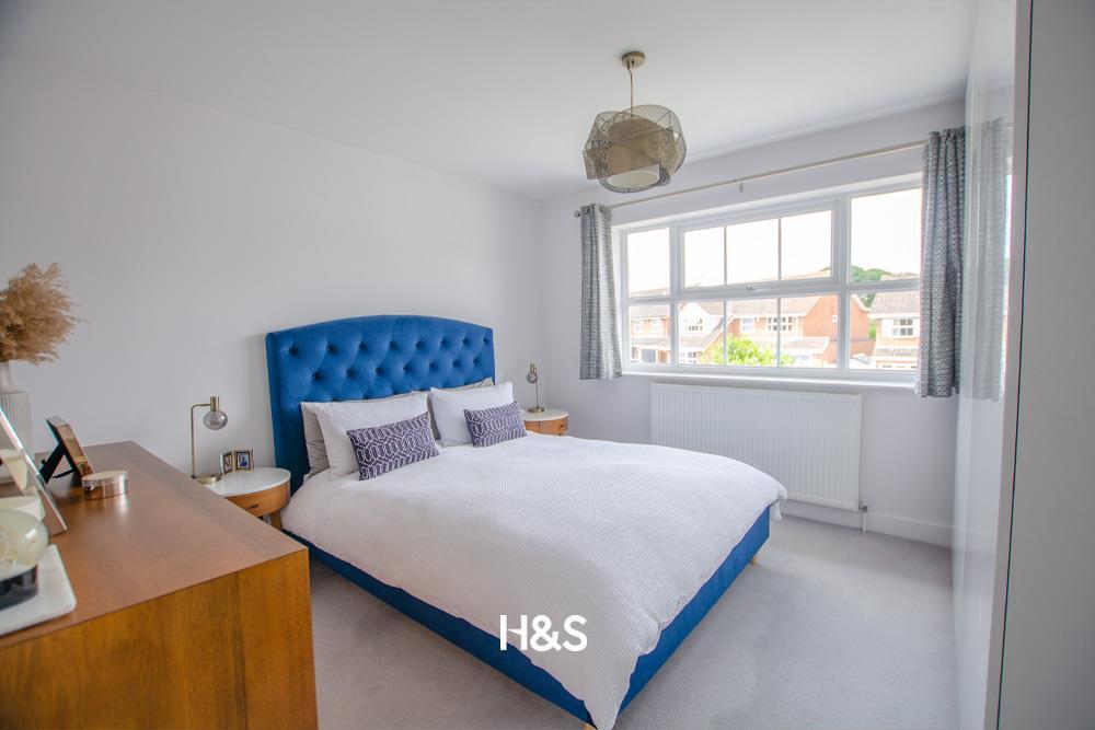 134 starbold - bedroom 2...jpg