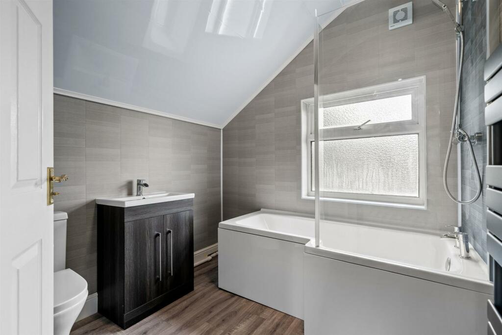 17-web-or-mls-15 WANLIP AVENUE FINISHED EDITS-17.J