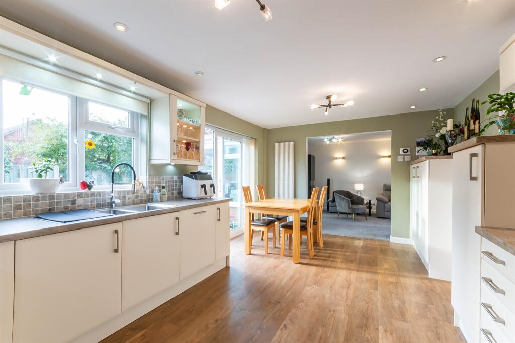 Kitchen Diner