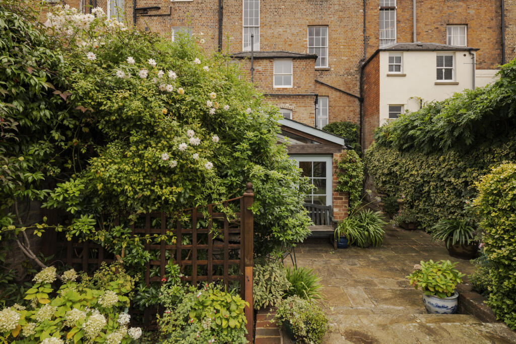 308701 - BShr-54.jpg