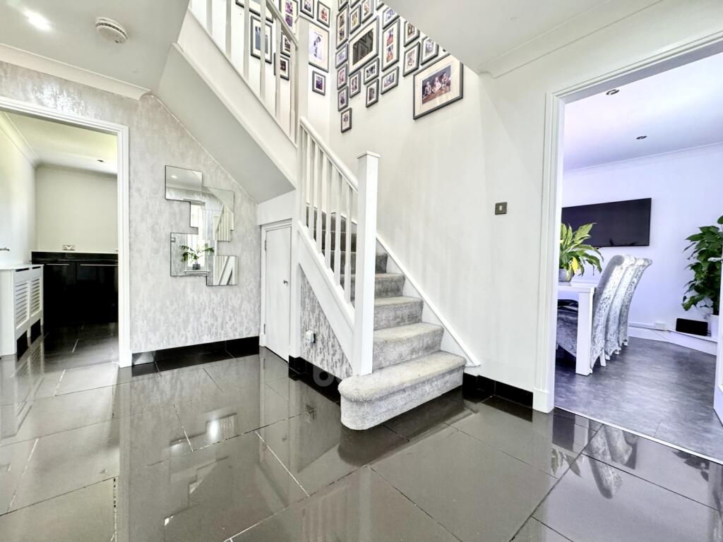 DBC139ED-59FE-4640-BDD3-FA4CF148AE63