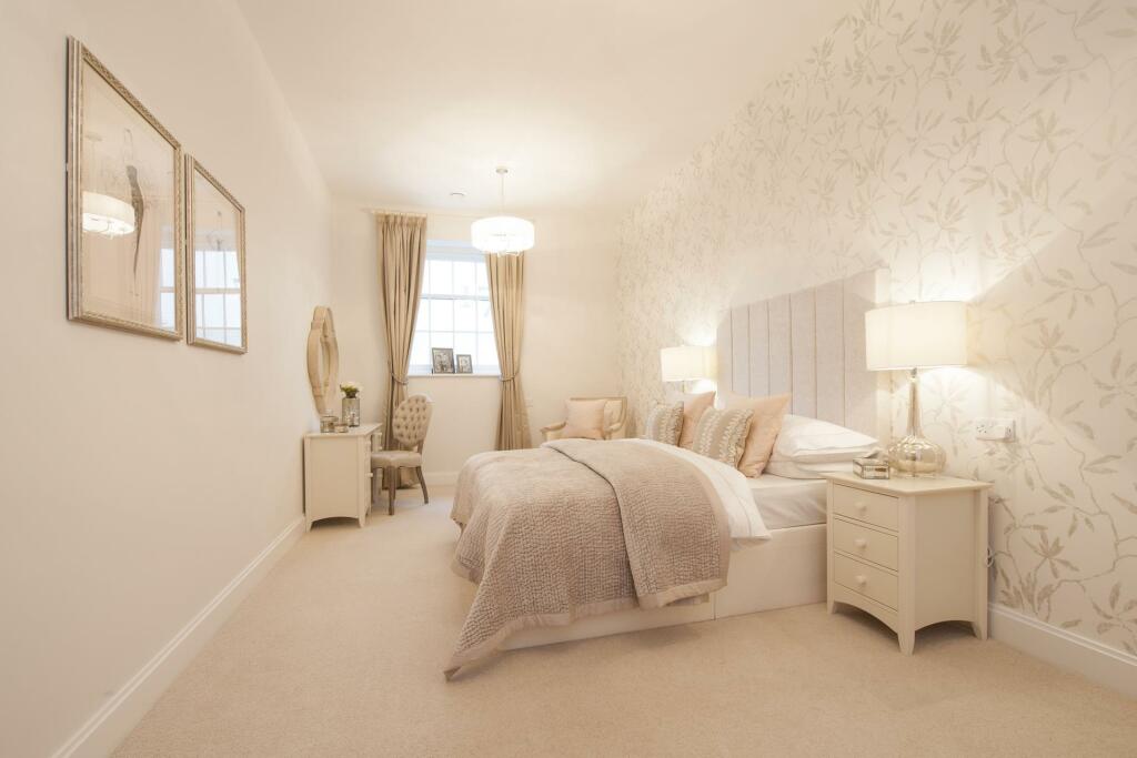 Show Apartment Bedroom 