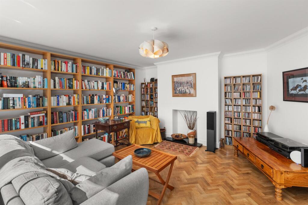 223aEarlhamRd-012.jpg