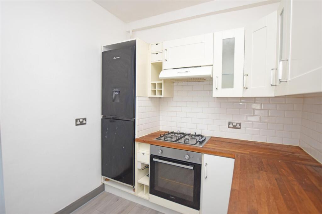 Kitchen view 2.JPG