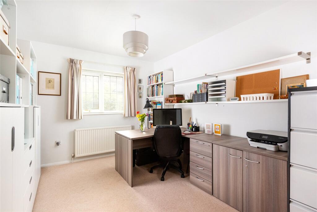 Office/Bedroom 3
