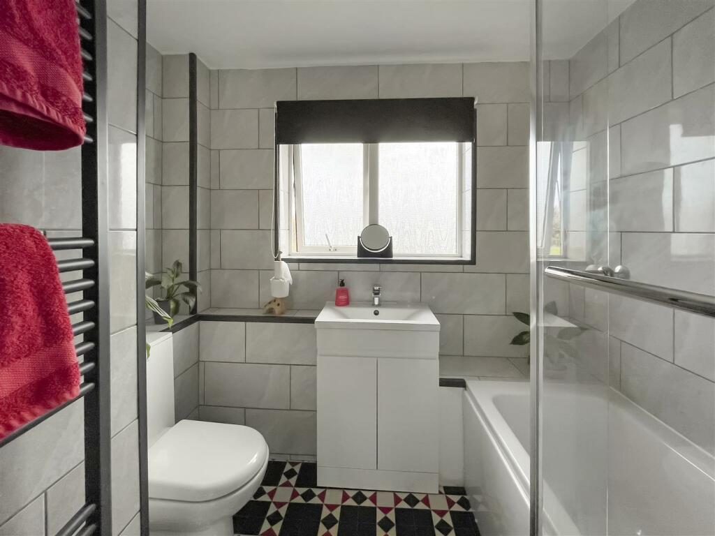 bath a.JPG
