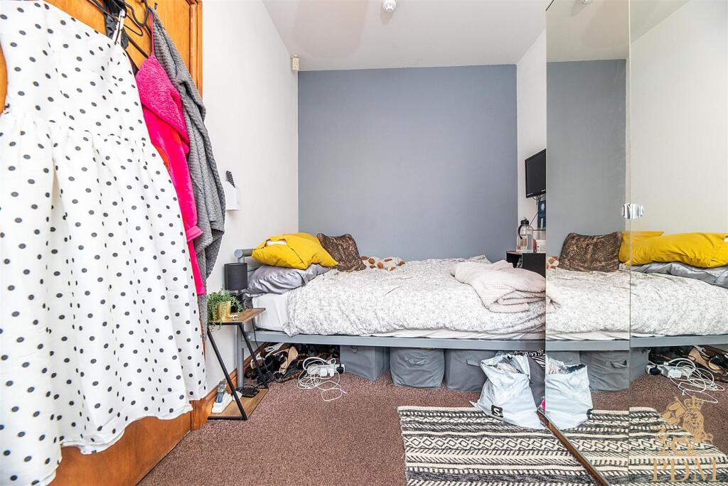 25 Midland Avenue  (18 of 19).jpg