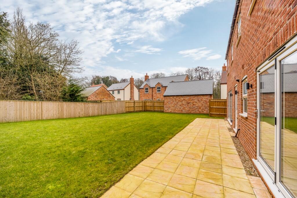 Plot 13, The Parklands (Sudbrooke)-4
