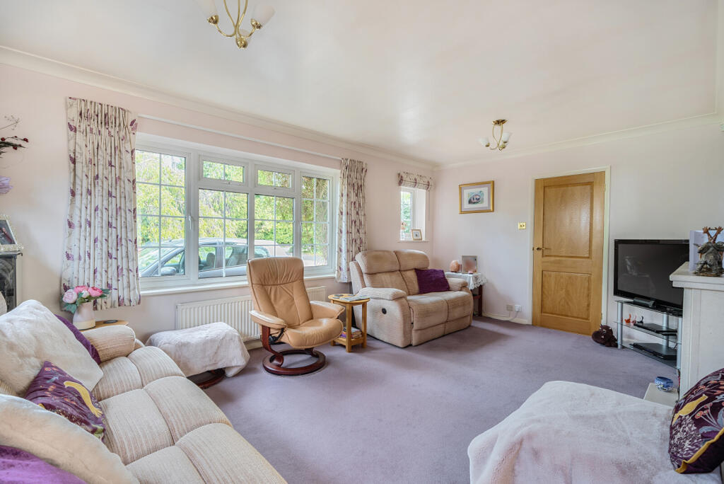 1326211-17-6877a0...