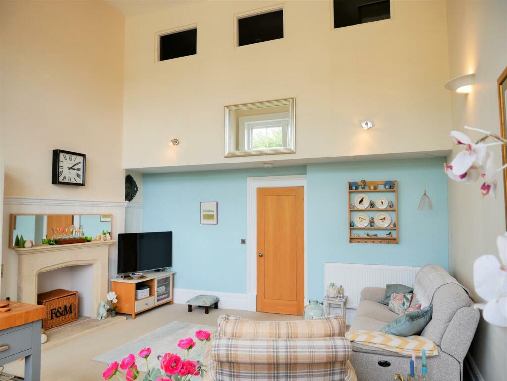 LIVING SPACE
