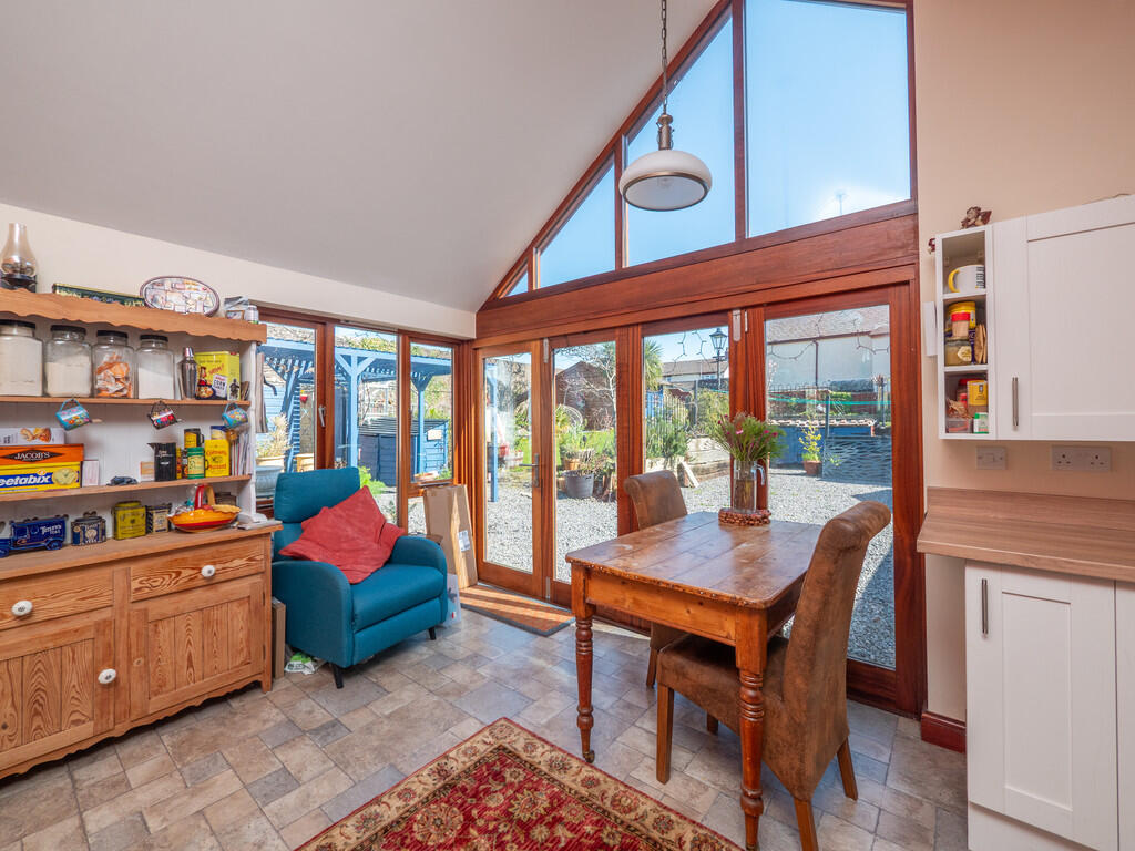 20250401_12025283...