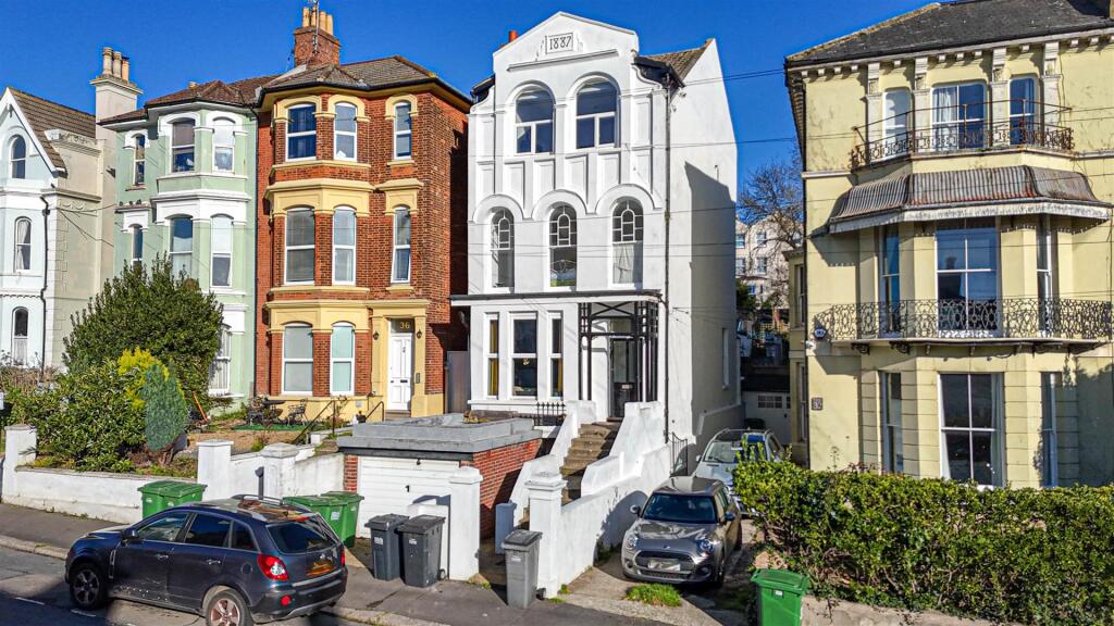 DJI_20251125123243_0090_D.jpg