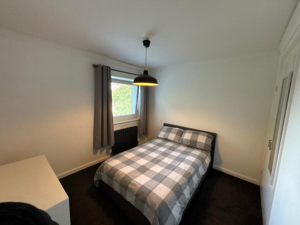 4911601d-a10e-4b7...