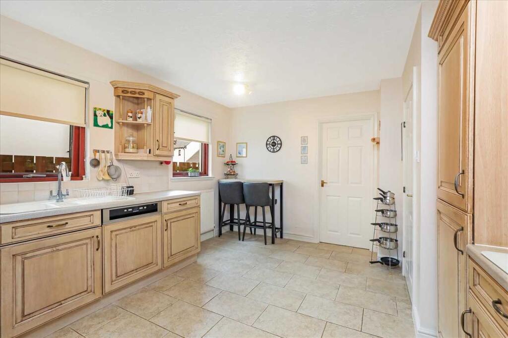 Kitchen (2)