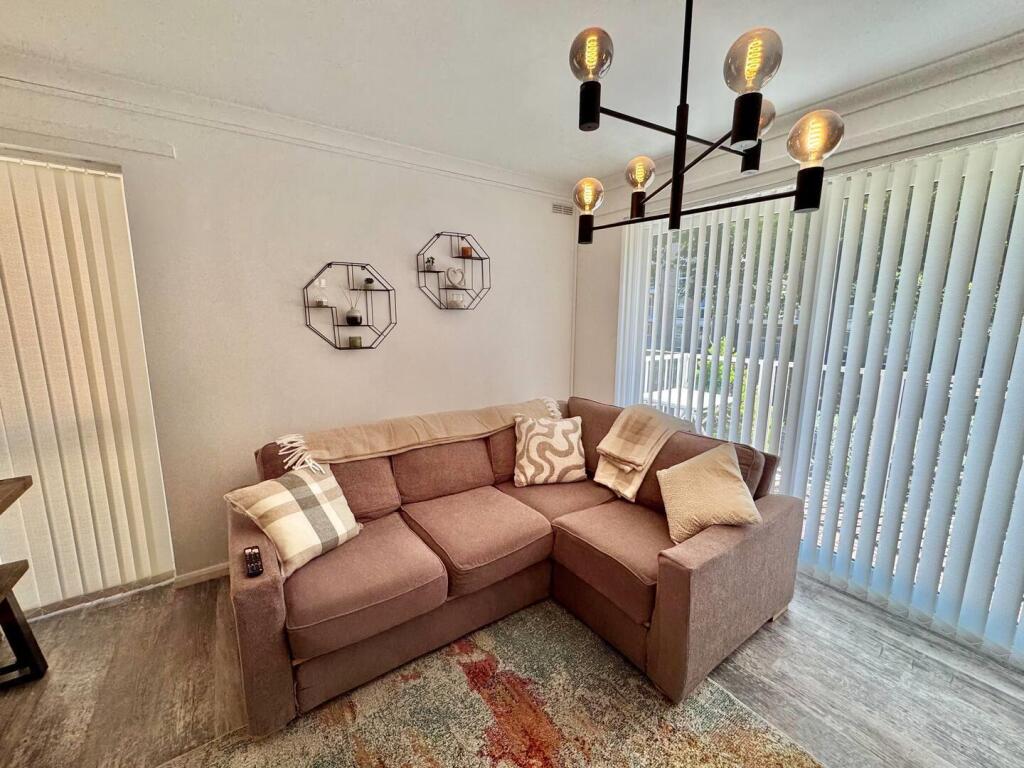 lounge 3.jpeg