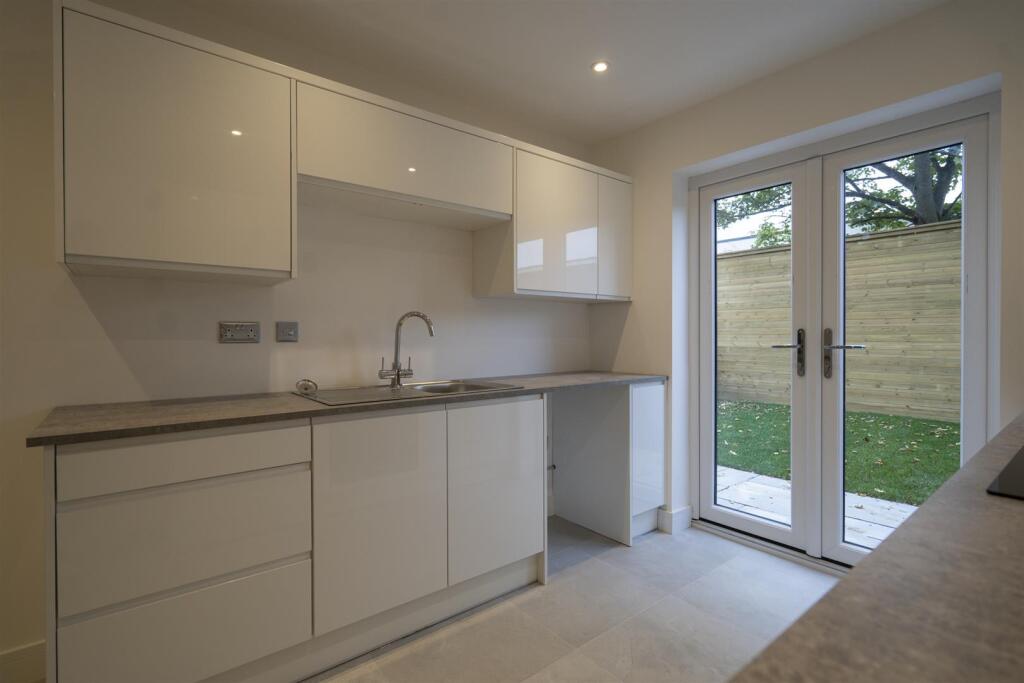 St Lawrence Place-10.jpg