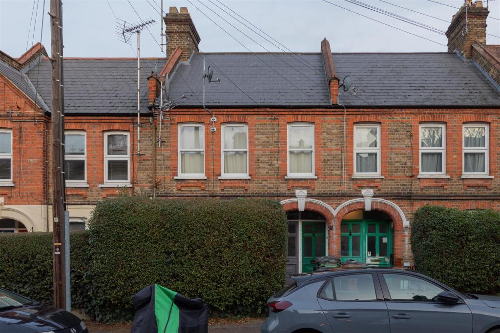 Diana Road E17