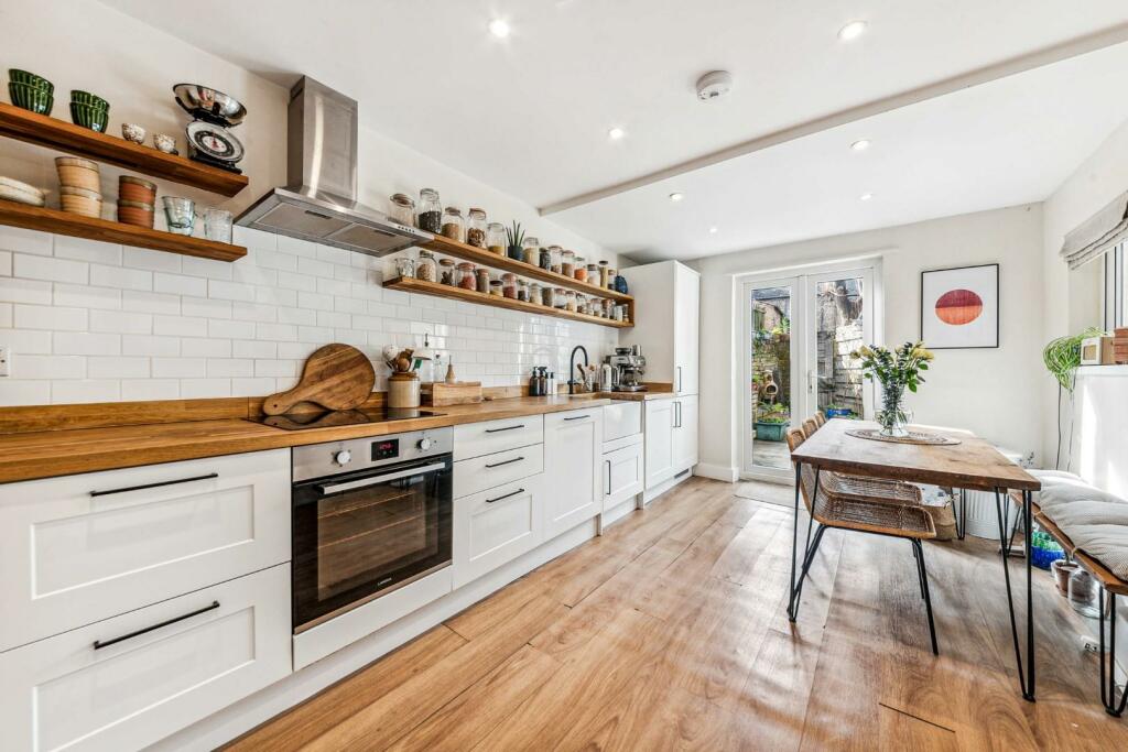 Kitchen Diner.jpg