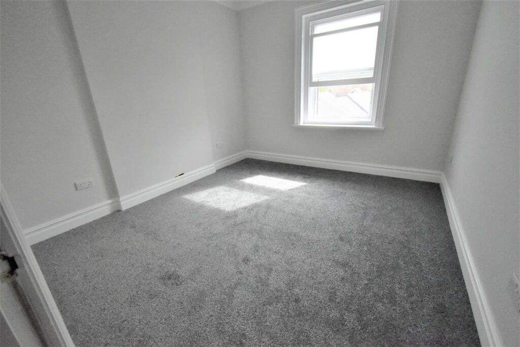 Bedroom - 2.jpg