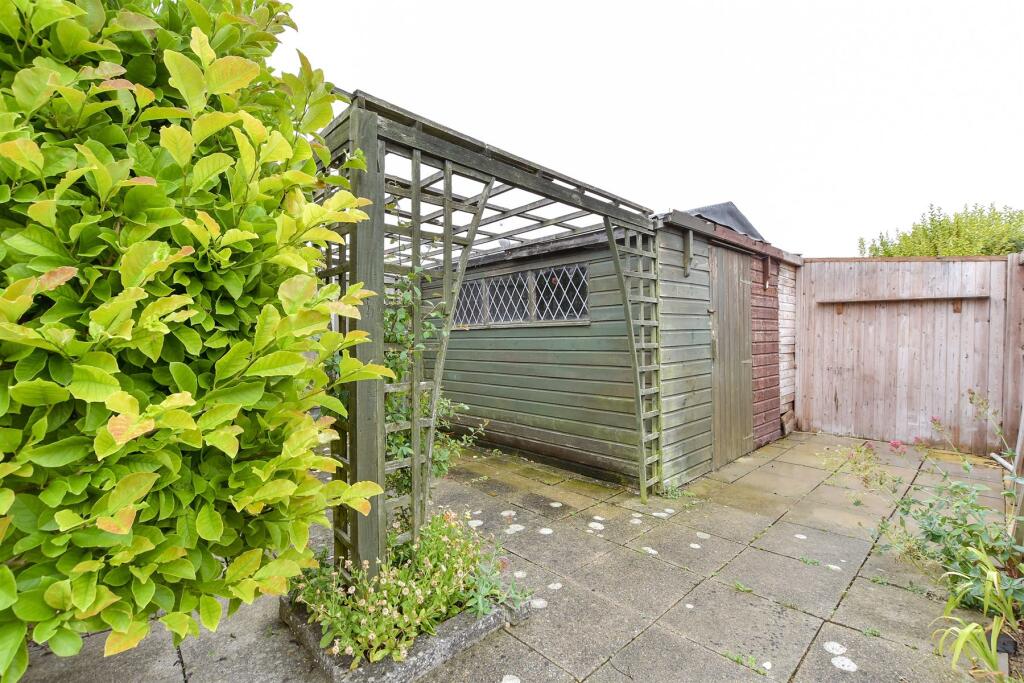 Workshop/Outbuildings