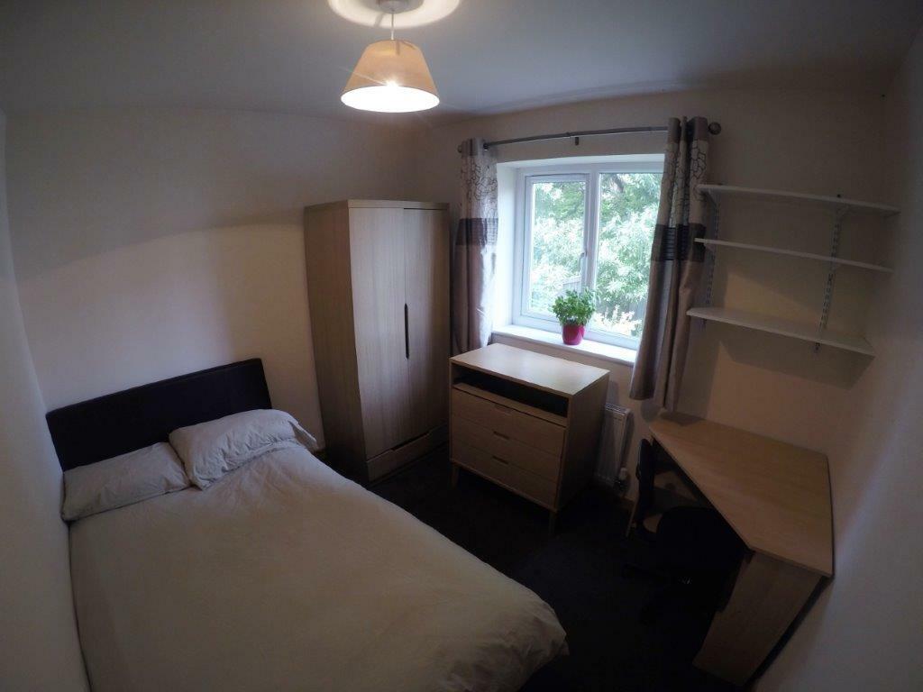 70BR05_Bed2_Ground_Floor.jpg