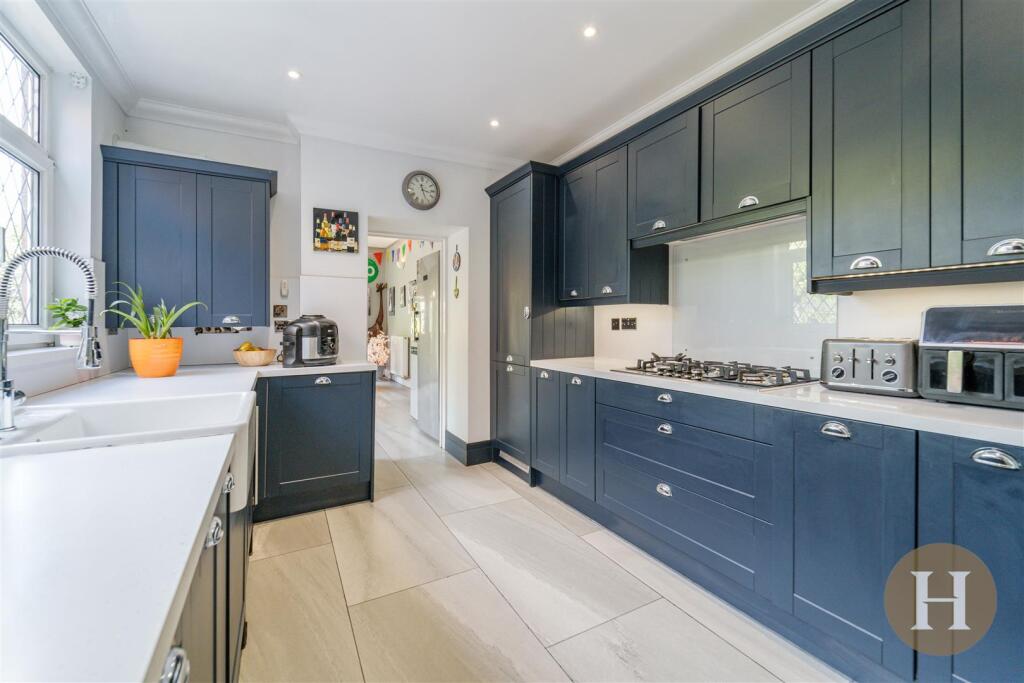 Hadleigh Estate Agents-7.jpg