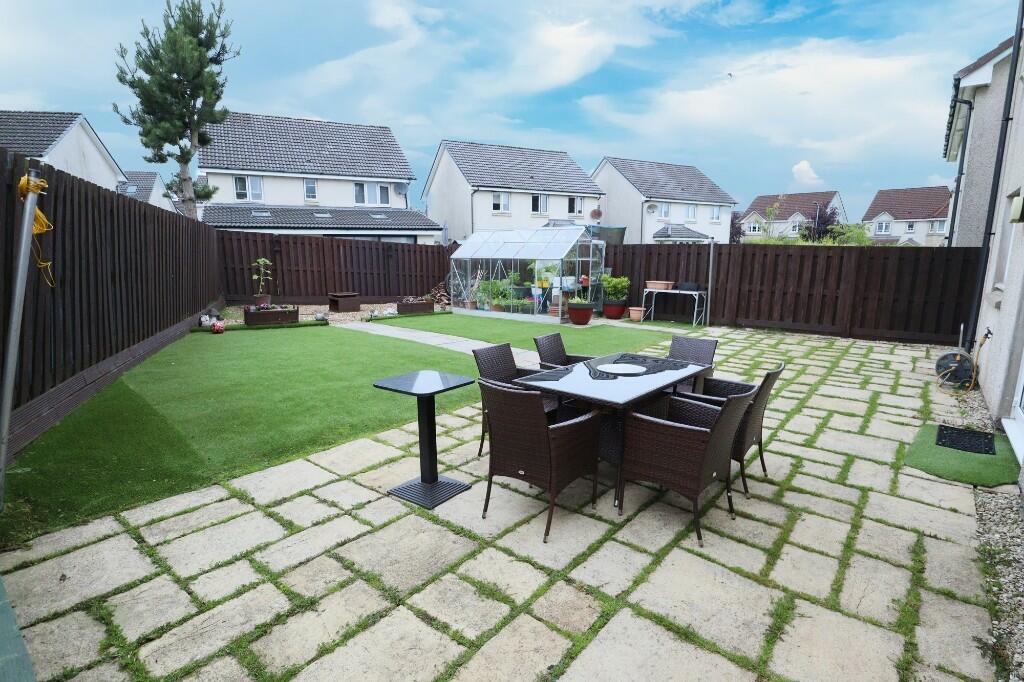 Rear garden 1