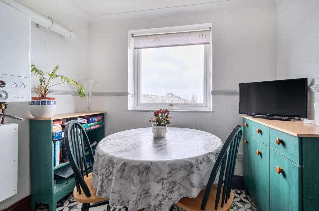 1389499-7-6940384...