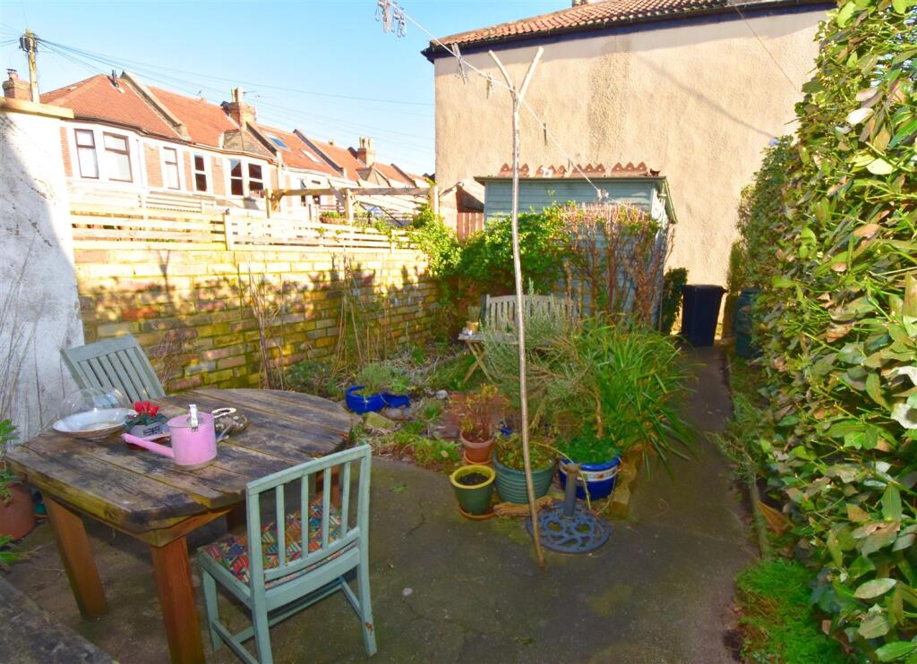 Rear garden.jpg