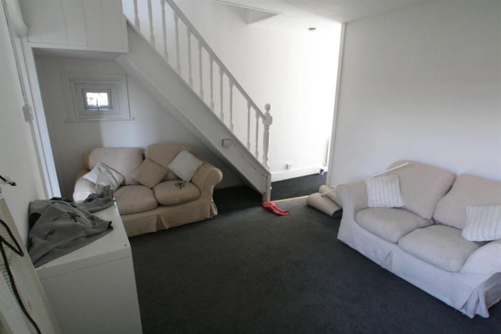 13 Kemp Road (5).JPG