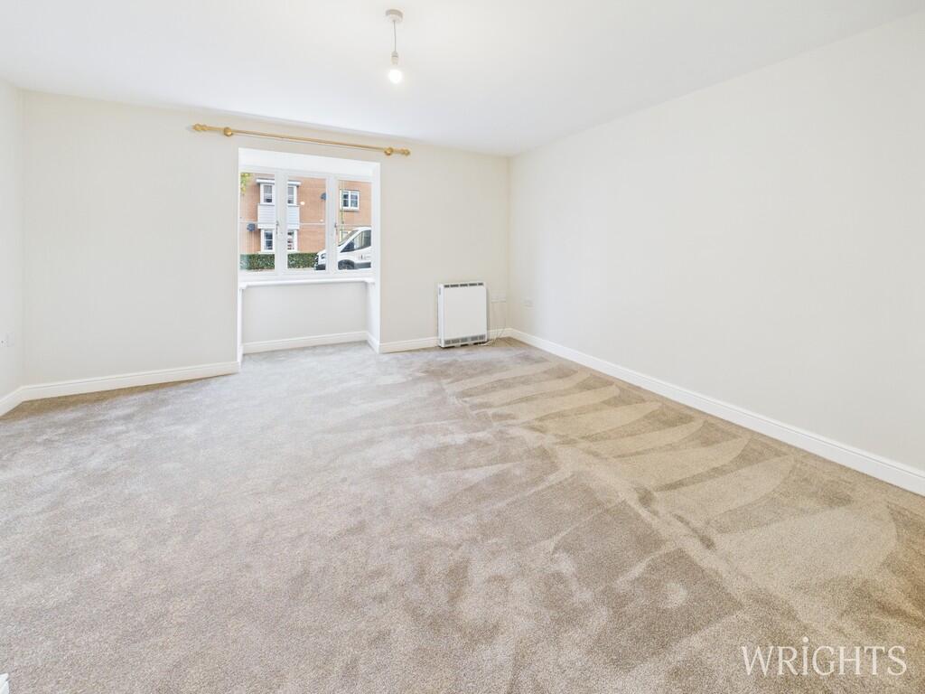 CAM05659G0-PR0020...