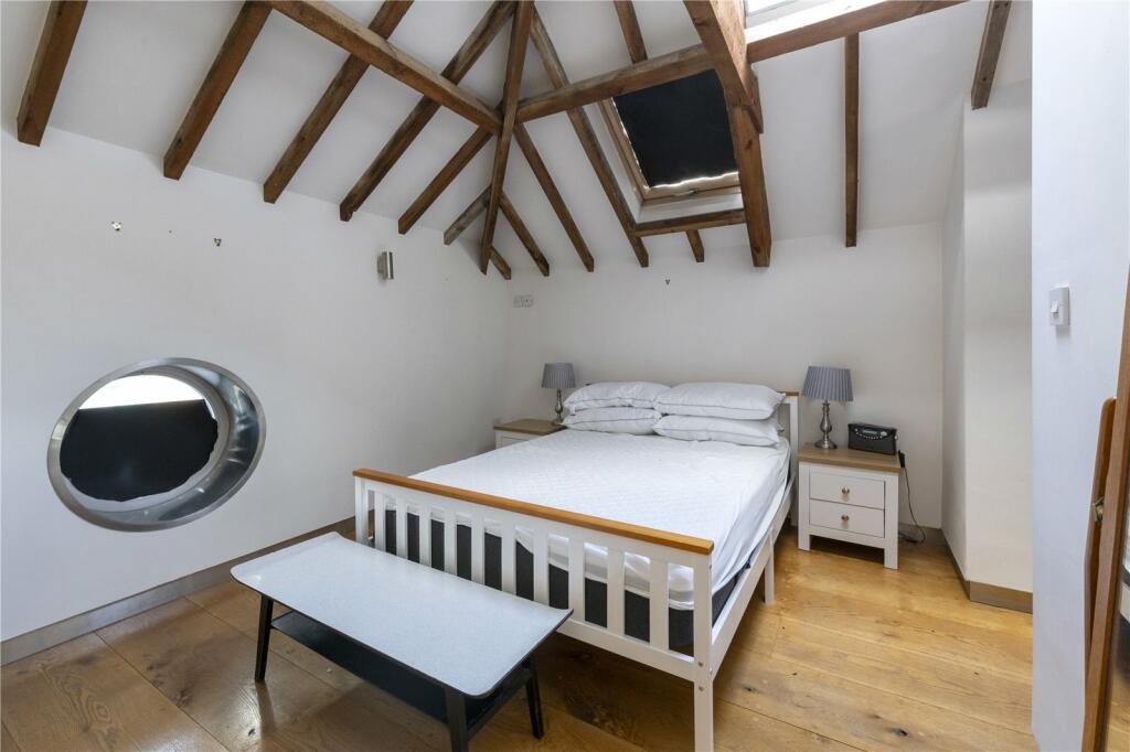 Annexe Bedroom