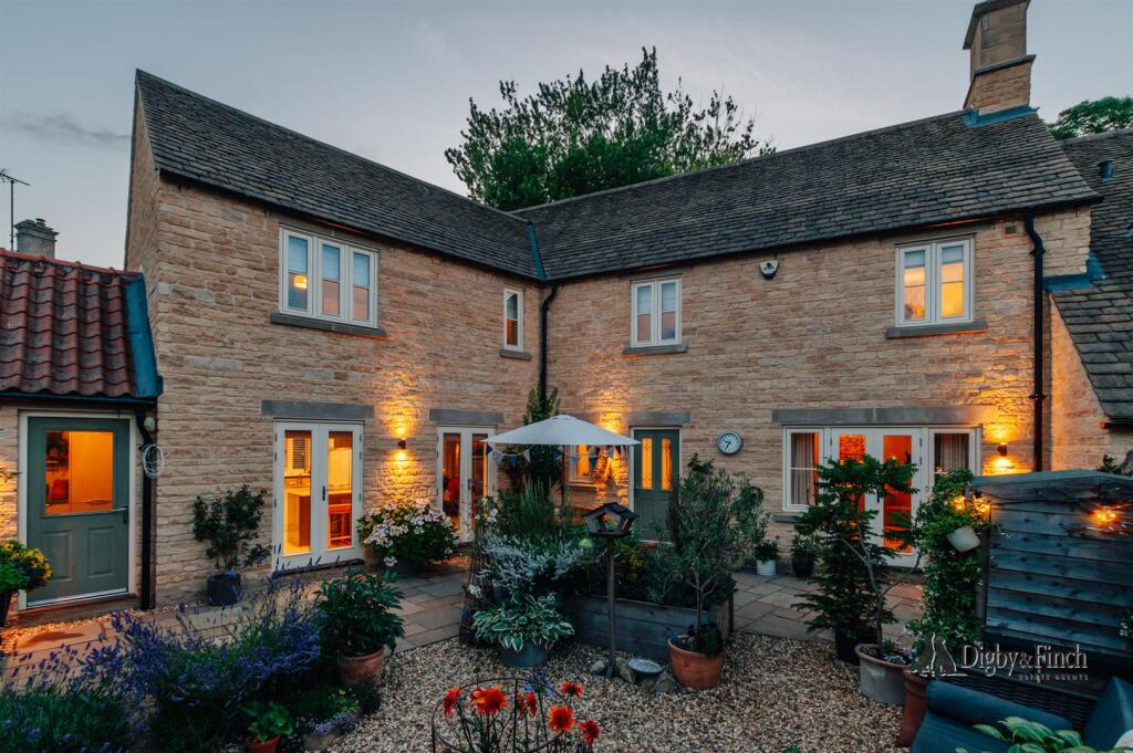 Garden Cottage-78.jpg