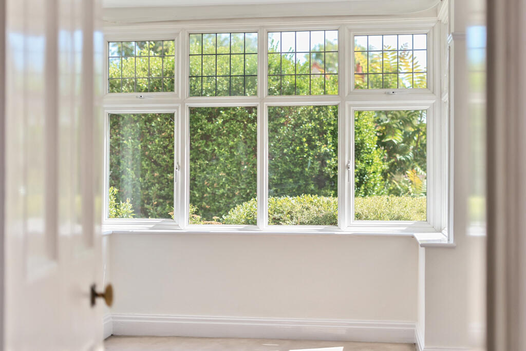 1333985-17-689200...