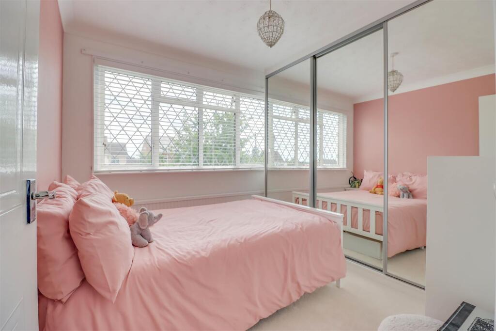 78 GRANGE AVENUE INSIDE.jpg