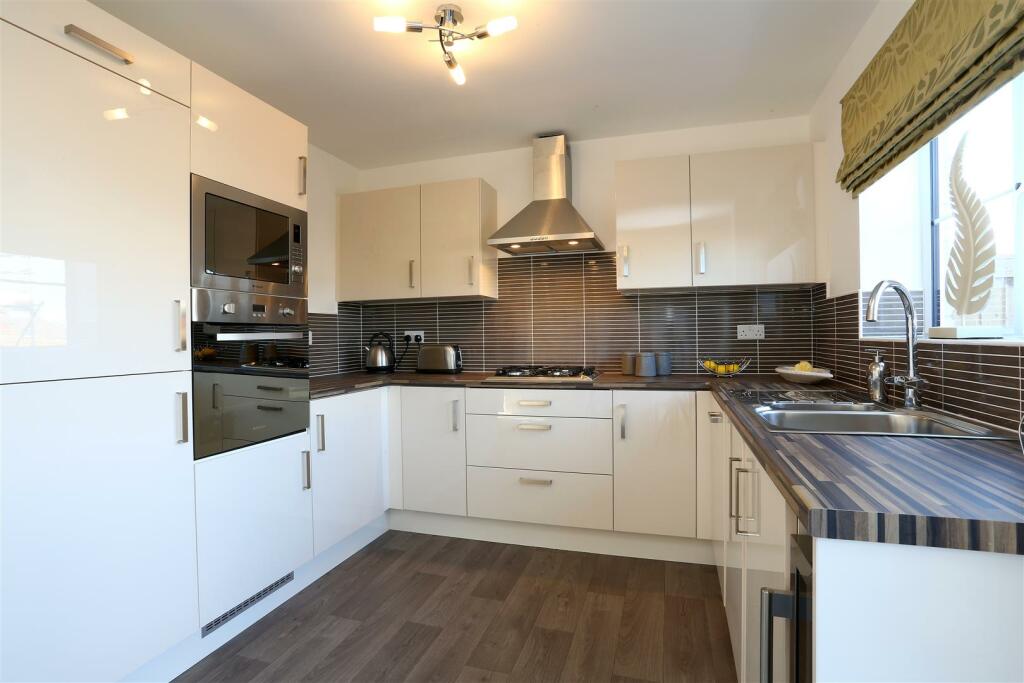 Kitchen/dining area