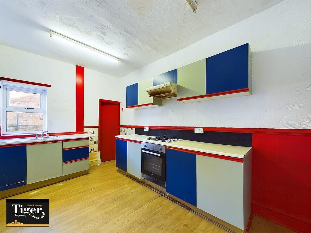 CAM02176G0-PR0471...