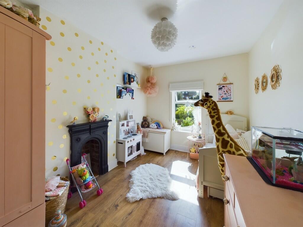 CAM02854G0-PR0218...