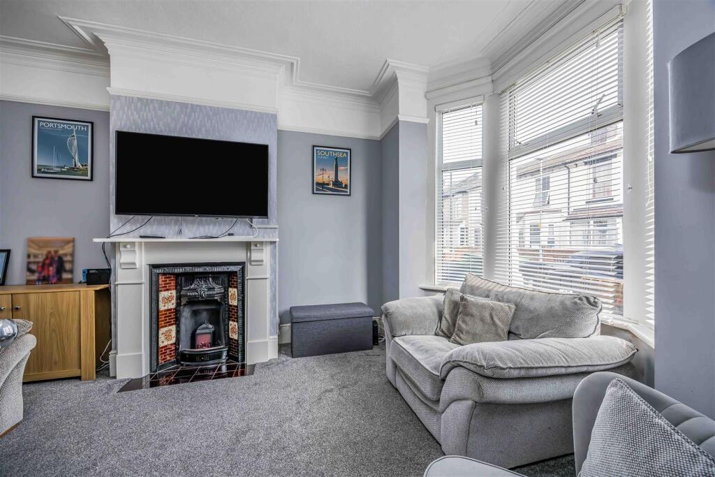 37 Farlington Road, Copnor-Small-PorticoMarketing-