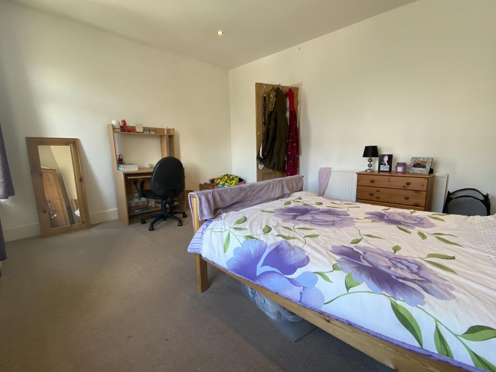 Bedroom FFFc