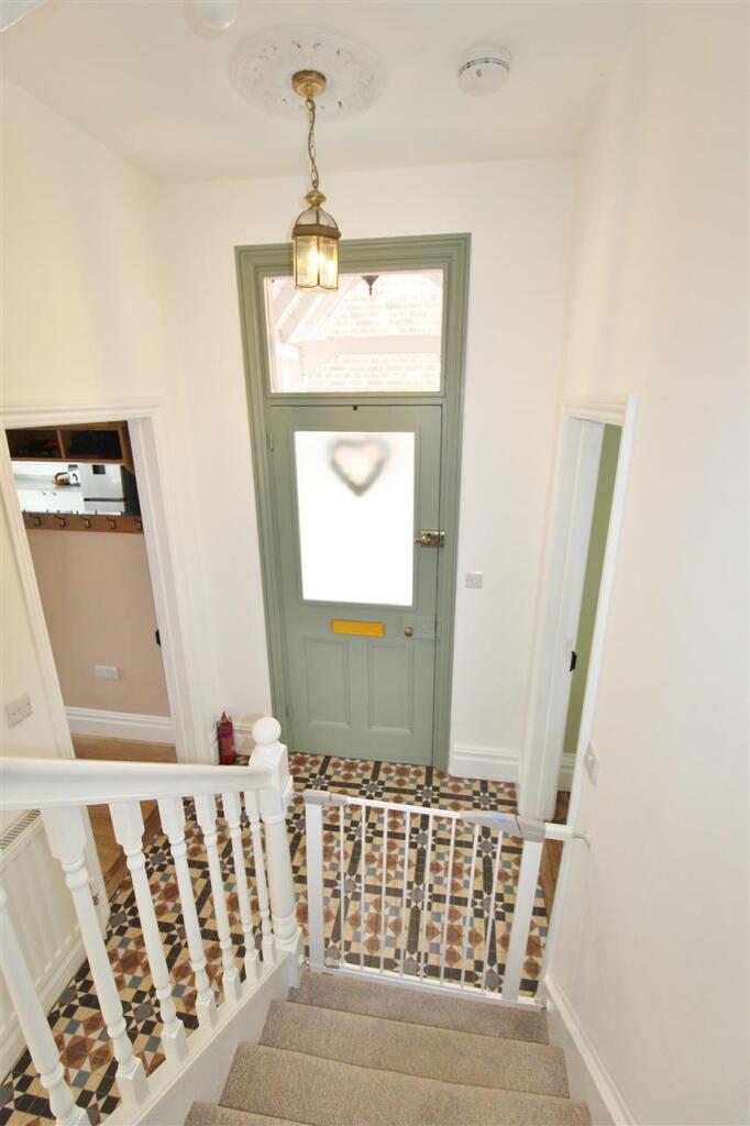 OPEN PORCH