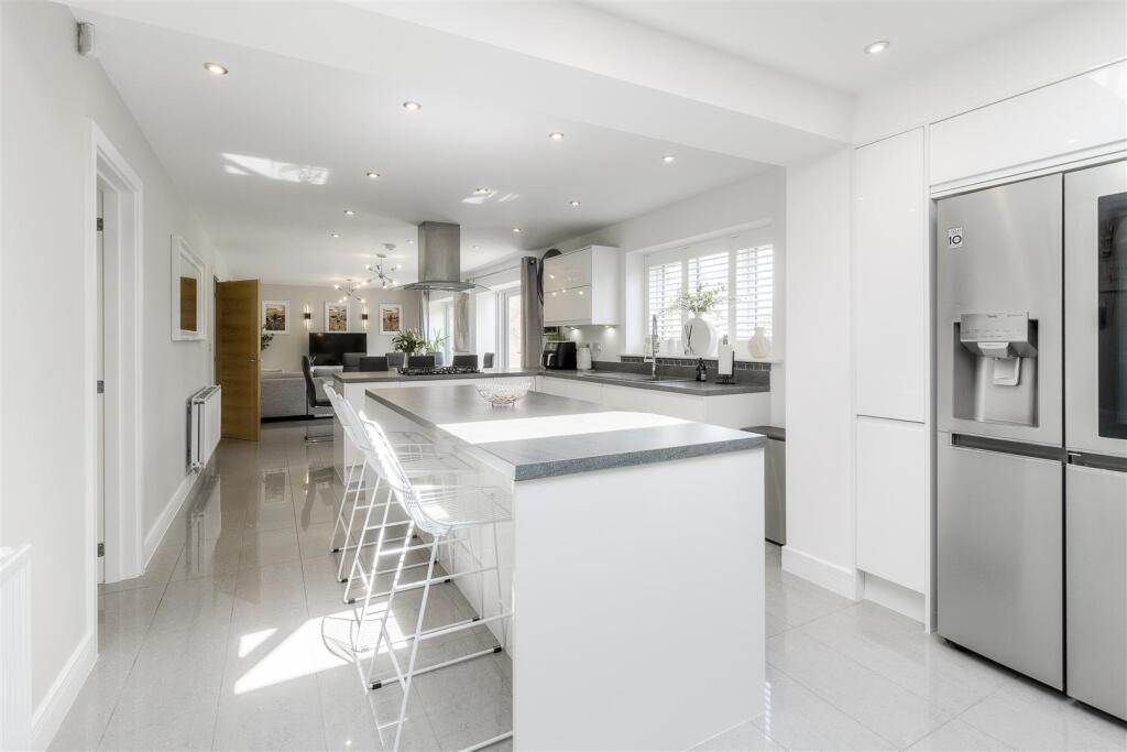 1 Farthington Drive, Nuneaton