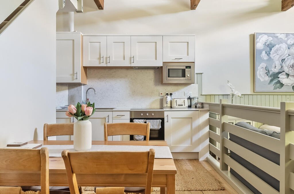 1310961-26-685990...