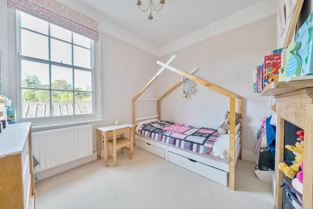 1354597-5-68c7d68...