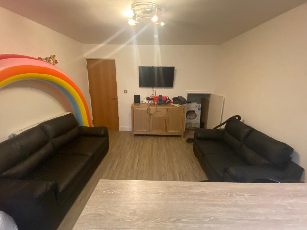Living Room/ Kitchen