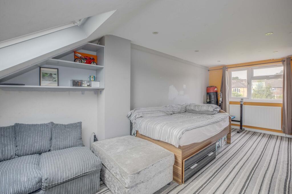 81 Seymour Park Road, SL7 3ES (LOW RES)-1