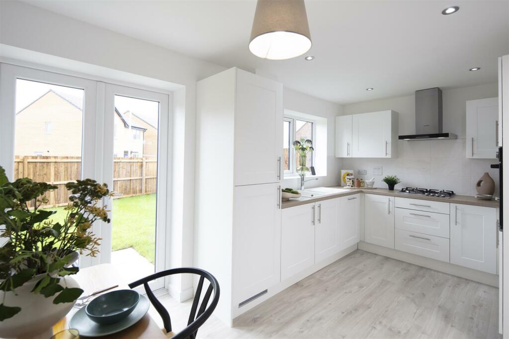 Kitchen/dining area