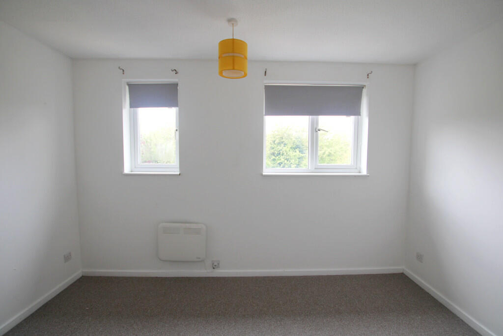 Bedroom01